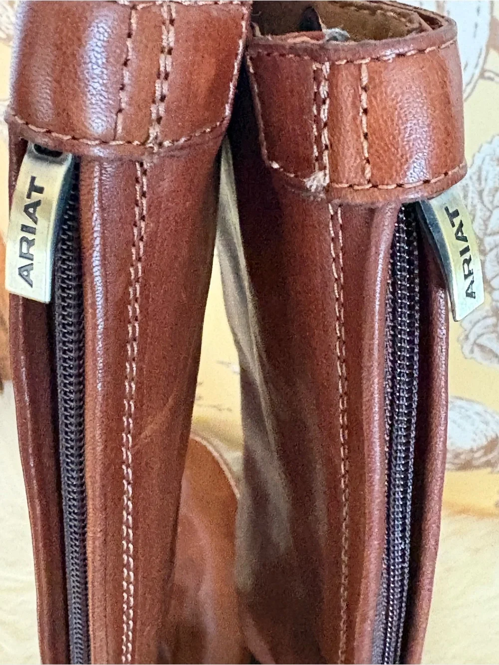 New Ariat Chestnut Brown  Leather Riding Boots